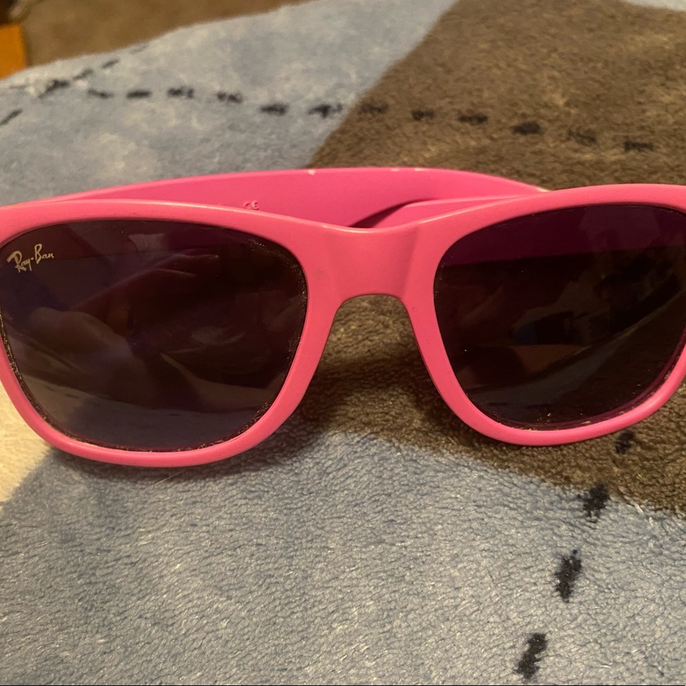 Hot pink Ray-Ban sunglasses